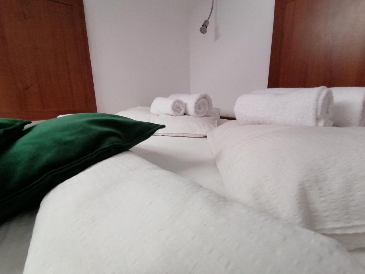 Mon Accommodation Free Parking Ni Eksteriør billede