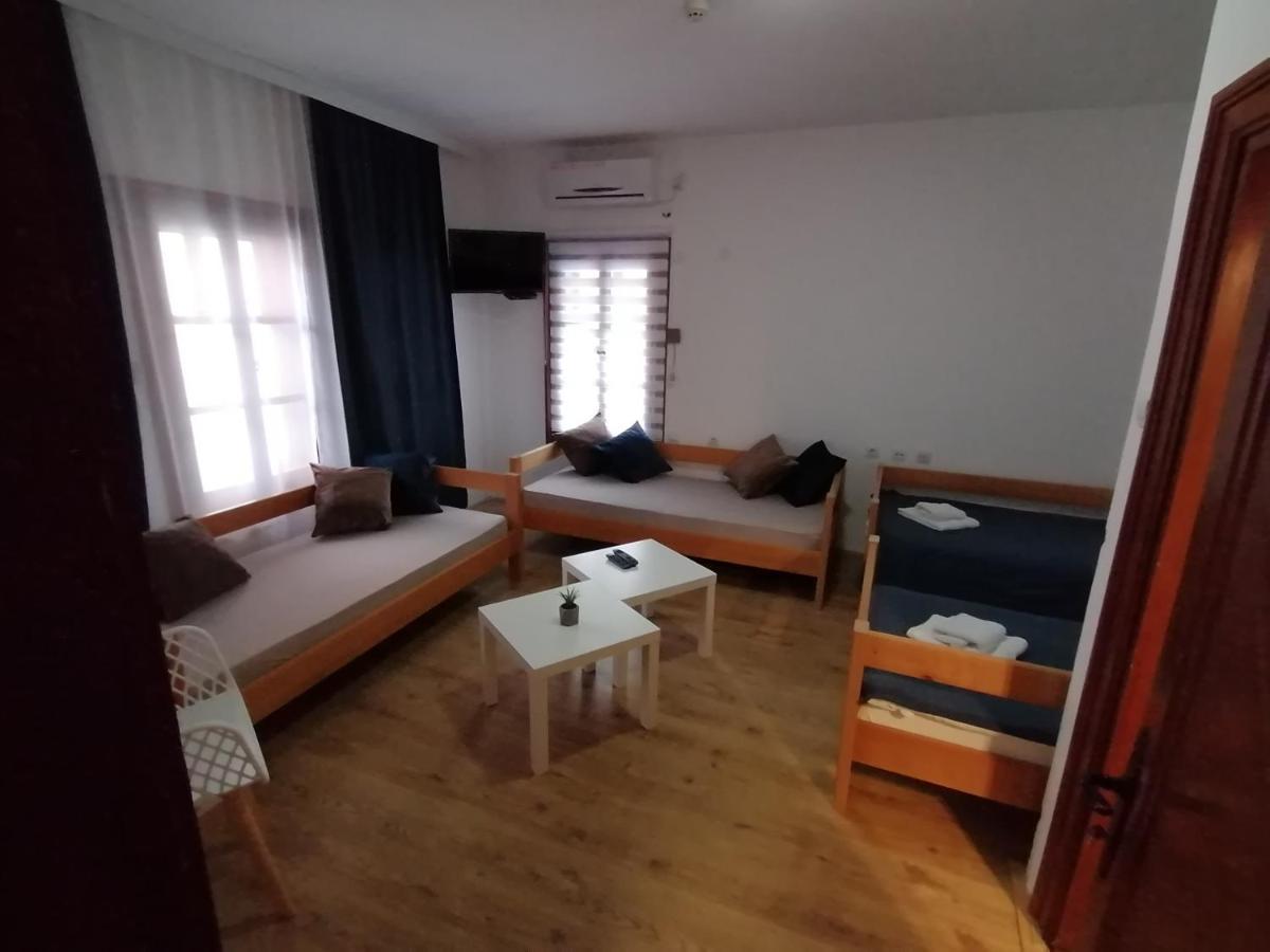 Mon Accommodation Free Parking Ni Eksteriør billede