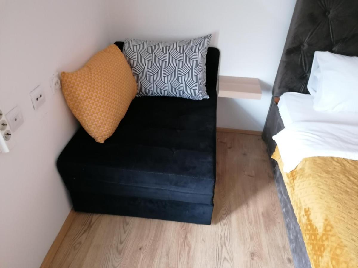 Mon Accommodation Free Parking Ni Eksteriør billede